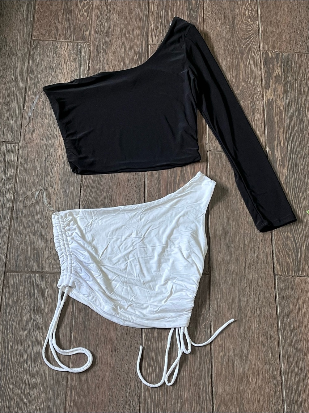Crop Top - Women 2 piece size S-M mixes brand